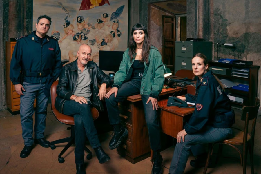 Rai 1 Presents Detective Series Uno Sbirro in Appennino - Starring Claudio Bisio (Zelig)
